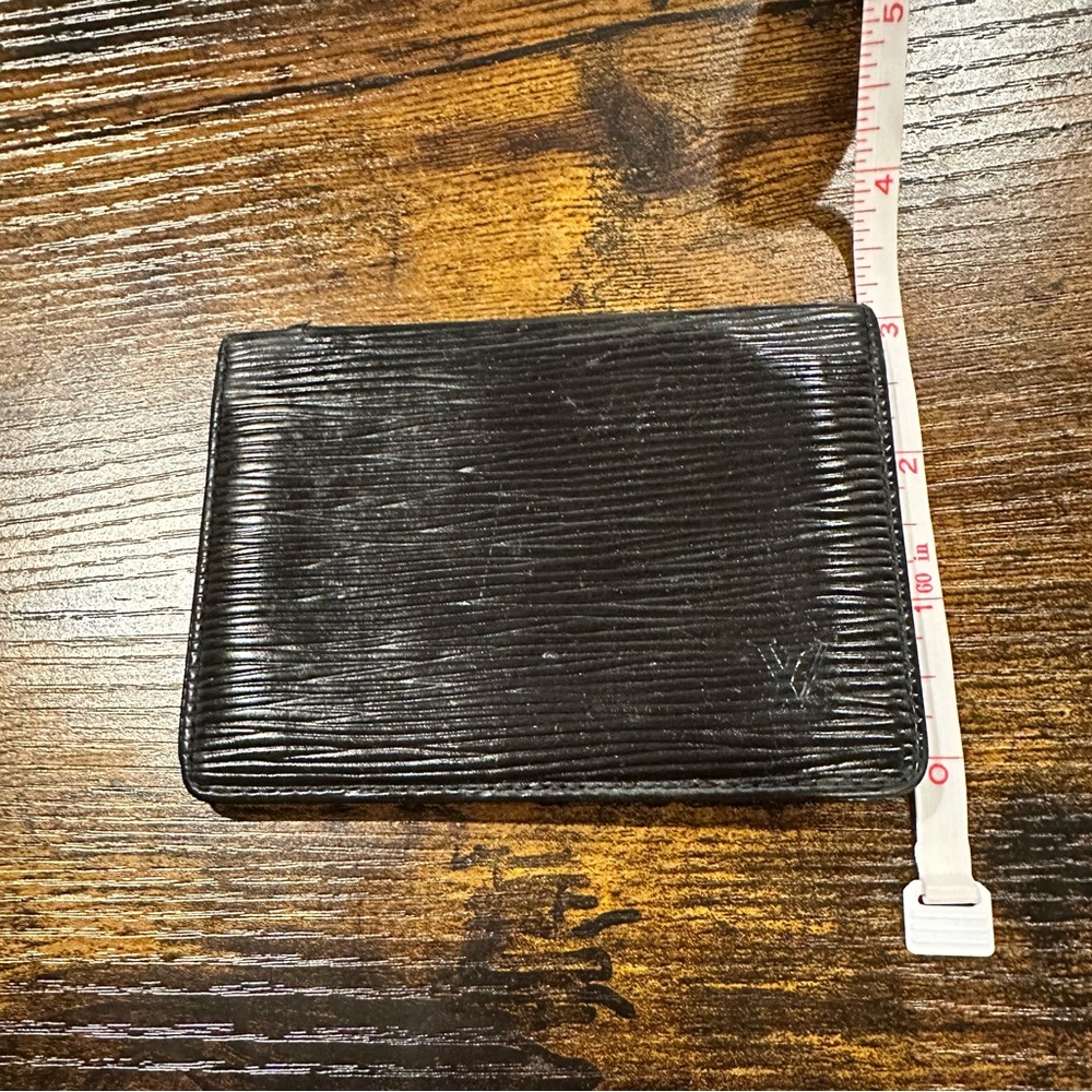 LOUIS VUITTON EPI BLACK BUSINESS CARD HOLDER - Picture 8 of 11